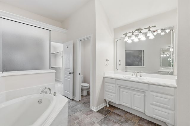 8470 Steeplechase Circle, Argyle, TX 76226