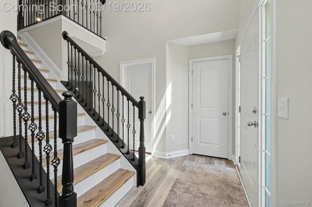3455 N Quarry Creek Drive, White Lake Charter Township, MI 48383