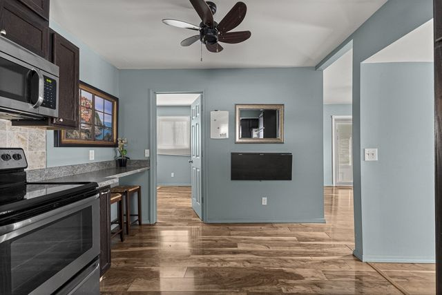 5757 Arcola Street, Garden City, MI 48135