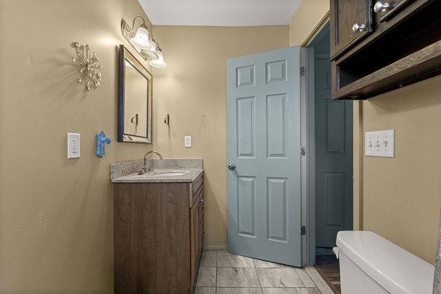 5757 Arcola Street, Garden City, MI 48135