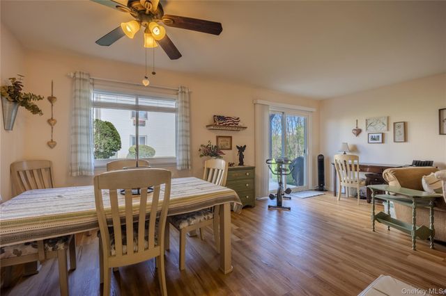 24 Village Park Drive 1F, Fishkill, NY 12524
