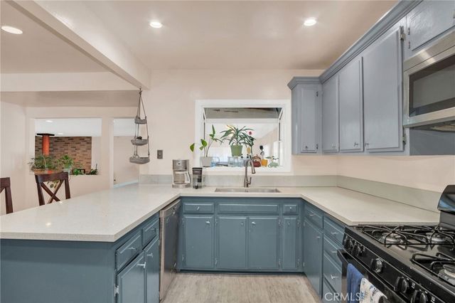 829 Cooper Ave, Los Angeles, CA 90042