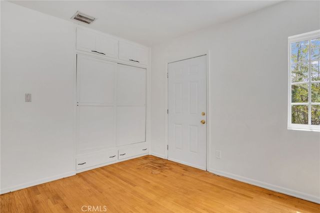 829 Cooper Ave, Los Angeles, CA 90042