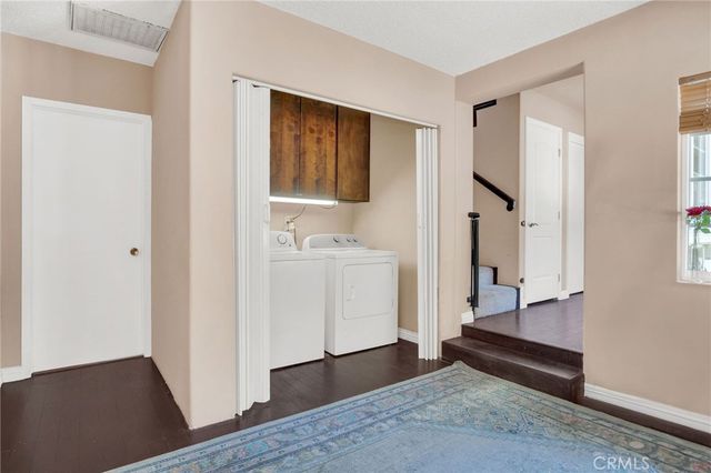829 Cooper Ave, Los Angeles, CA 90042