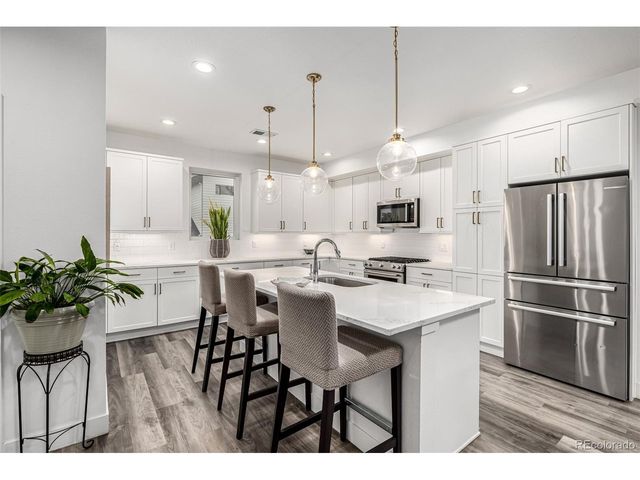 6820 E Lowry Blvd, Denver, CO 80230