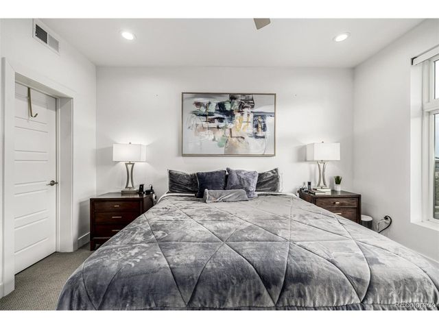 6820 E Lowry Blvd, Denver, CO 80230