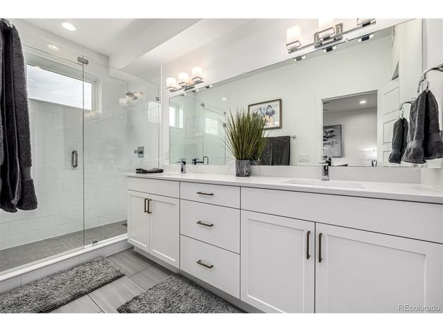 6820 E Lowry Blvd, Denver, CO 80230