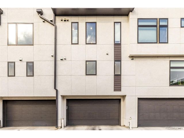 6820 E Lowry Blvd, Denver, CO 80230