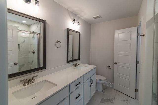 10 Miller Farm, Clarksville, TN 37043