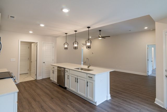 10 Miller Farm, Clarksville, TN 37043