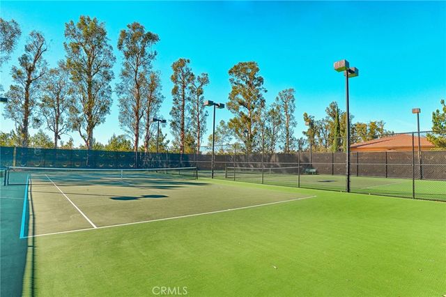 125 Chantilly, Irvine, CA 92620