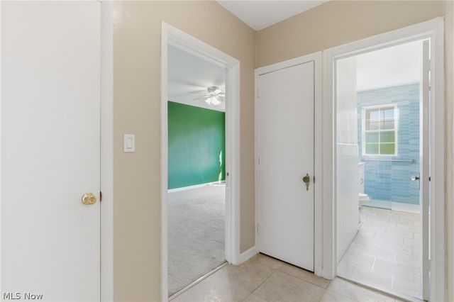 15820 Van Aken Boulevard, Shaker Heights, OH 44120