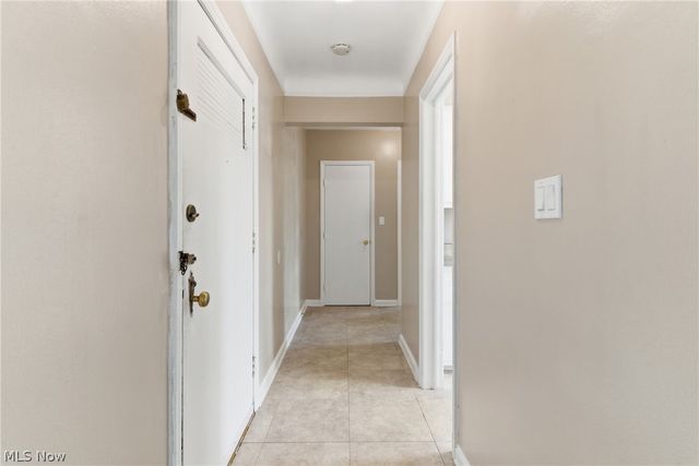 15820 Van Aken Boulevard, Shaker Heights, OH 44120