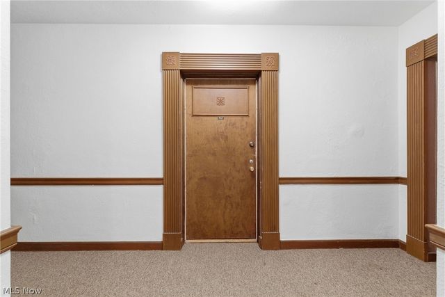 15820 Van Aken Boulevard, Shaker Heights, OH 44120
