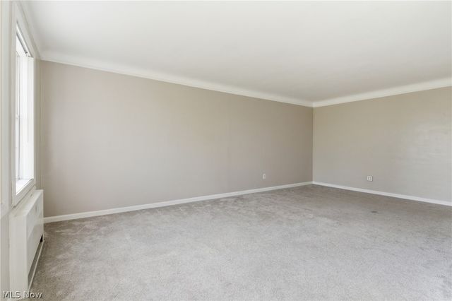 15820 Van Aken Boulevard, Shaker Heights, OH 44120