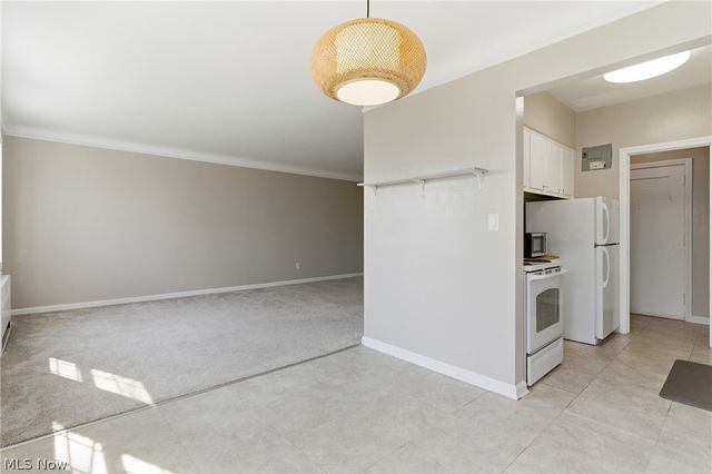 15820 Van Aken Boulevard, Shaker Heights, OH 44120
