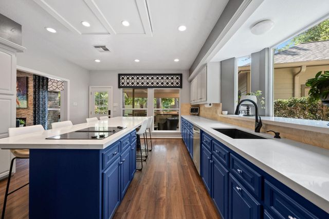 3422 Spring Manor Drive, Kingwood, TX 77345