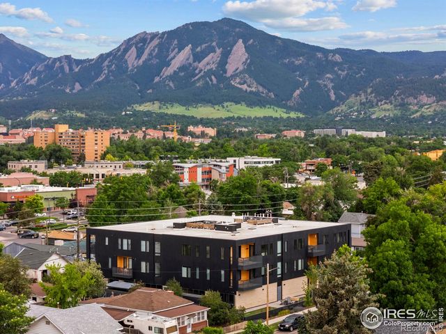 2718 Pine Street 301, Boulder, CO 80302