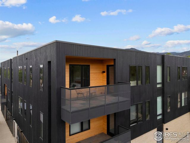 2718 Pine Street 301, Boulder, CO 80302