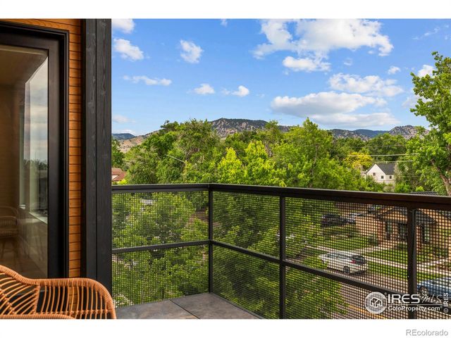 2718 Pine Street 301, Boulder, CO 80302
