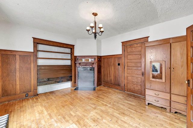 1019 E ELDORADO STREET, Appleton, WI 54911