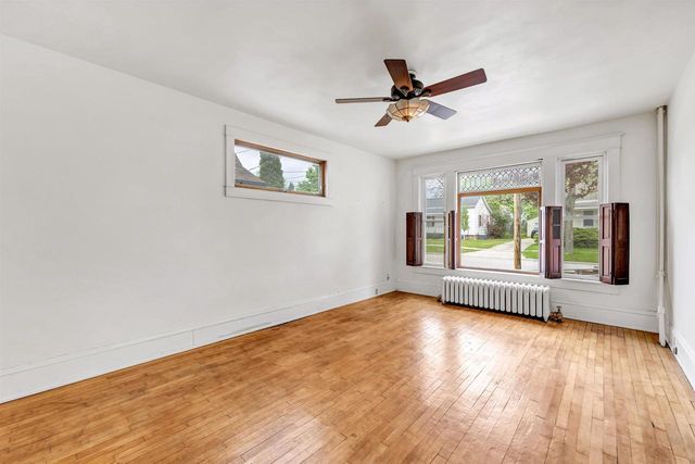 1019 E ELDORADO STREET, Appleton, WI 54911