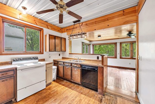 1019 E ELDORADO STREET, Appleton, WI 54911