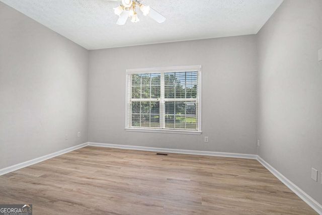 5200 Sunset Maple Trail, Lilburn, GA 30047