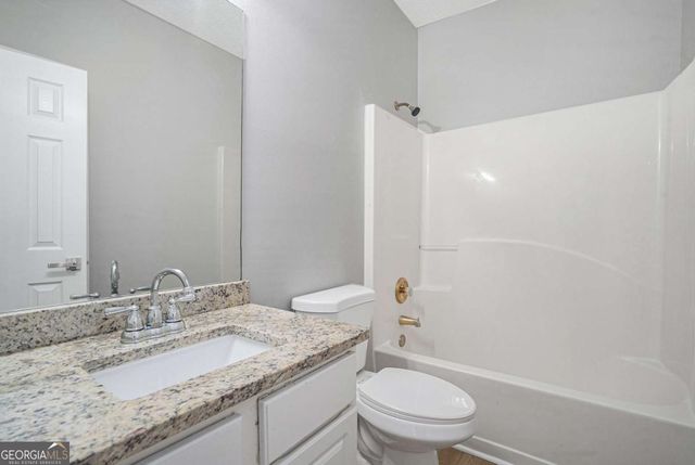 5200 Sunset Maple Trail, Lilburn, GA 30047