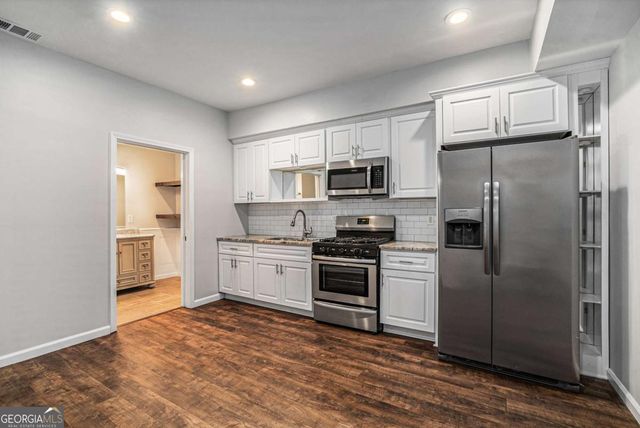 5200 Sunset Maple Trail, Lilburn, GA 30047