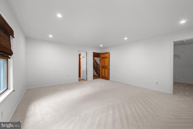 37844 NICEWARNER LN, Lovettsville, VA 20180