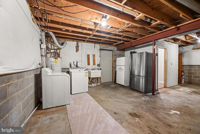 37844 NICEWARNER LN, Lovettsville, VA 20180