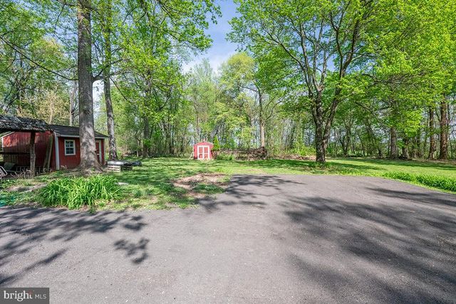 37844 NICEWARNER LN, Lovettsville, VA 20180