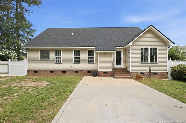 4519 Storm Cat Lane, Hope Mills, NC 28348