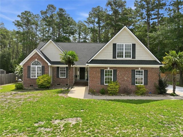 4519 Storm Cat Lane, Hope Mills, NC 28348