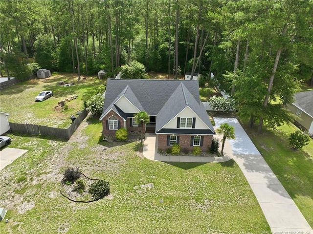 4519 Storm Cat Lane, Hope Mills, NC 28348