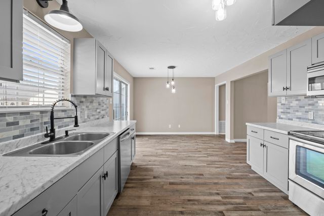 1104 Gibson Court, Jacksonville, AR 72076