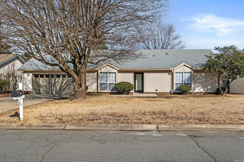 1104 Gibson Court, Jacksonville, AR 72076