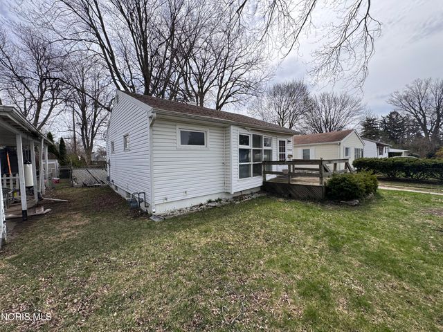 1343 Almon Avenue, Toledo, OH 43614
