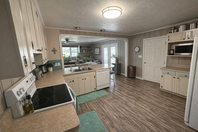 614 Sunset Lane, La Marque, TX 77568