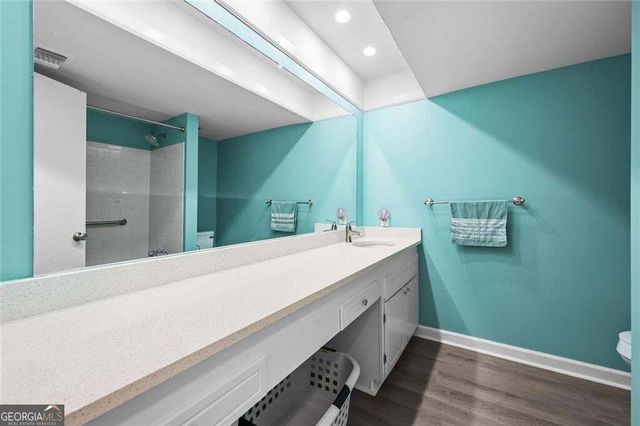 6851 Roswell Road F3, Sandy Springs, GA 30328