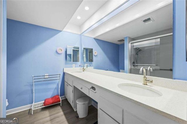6851 Roswell Road F3, Sandy Springs, GA 30328