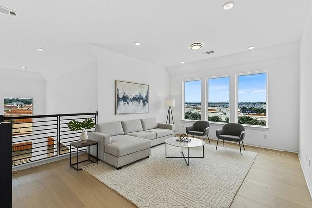 507 Uphill CT, Liberty Hill, TX 78642