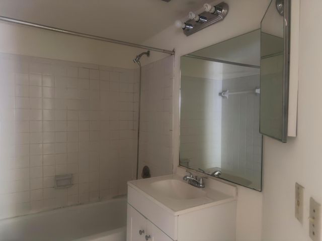 3213 NW 103rd Terrace 107-c, Coral Springs, FL 33065