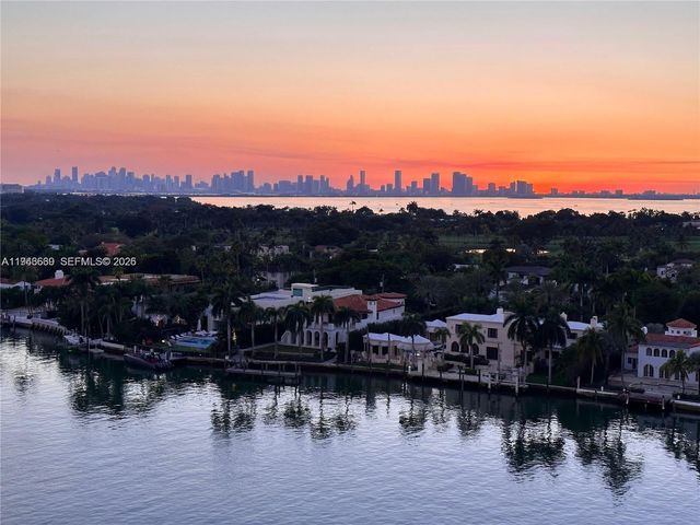 5700 Collins Ave 15F, Miami Beach, FL 33140