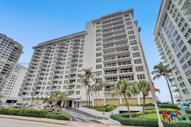 5700 Collins Ave 15F, Miami Beach, FL 33140