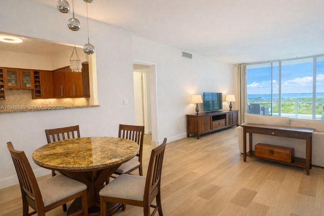 5700 Collins Ave 15F, Miami Beach, FL 33140