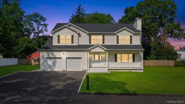 21 Fulton Street, Centereach, NY 11720