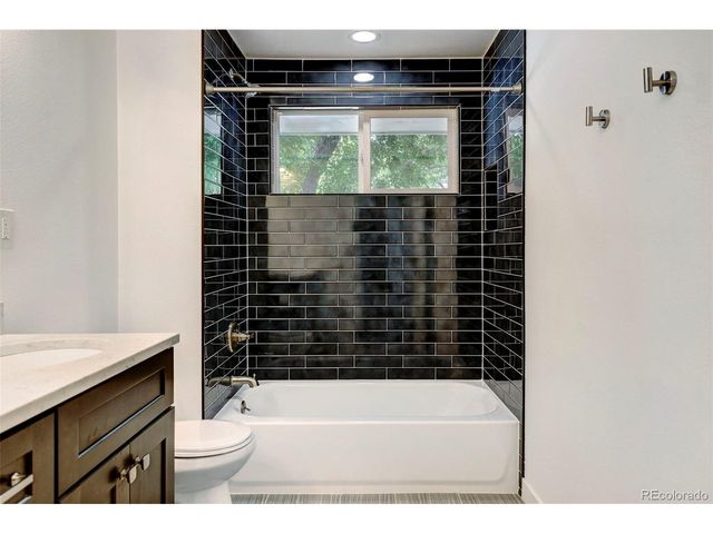 6428 S Steele St, Centennial, CO 80121