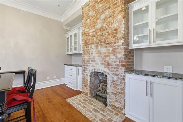 401 Pine St Street, Lake Charles, LA 70601